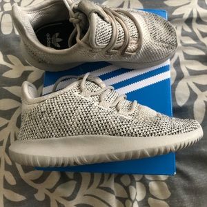 Toddler adidas tubular 8k
